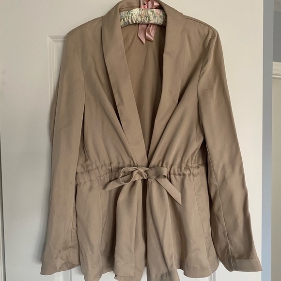 Women’s H&M blazer - Picture 1 of 5